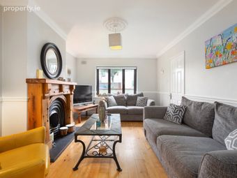 24 Rathlyon Park, Ballycullen, Dublin 24, Ballycullen, Dublin 24 - Image 3