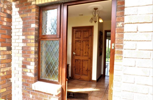 33 Greenview Close, Glencairin, Dooradoyle, Co. Limerick - Click to view photos