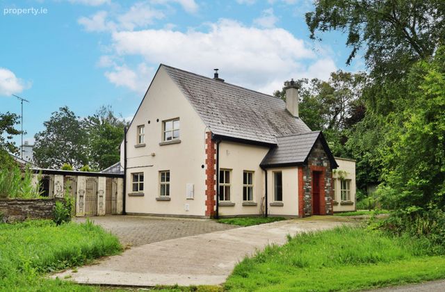 Killeary, Lobinstown, Navan, Co. Meath - Click to view photos
