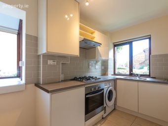 6 Lansdowne Village, Dublin 4, Sandymount, Dublin 4 - Image 5