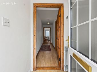 2 Castleview, Barrystown, Wellingtonbridge, Co. Wexford - Image 3