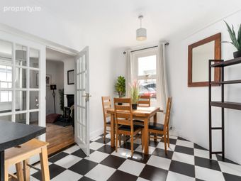 15 Albert Court, Off Grand Canal Street Lower, Dublin 2, Dublin 2 - Image 4