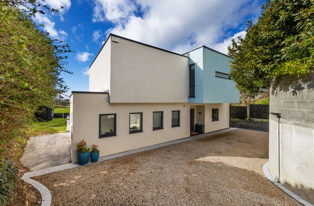 2a Seamount Road, Malahide, Co.dublin, Malahide, Co. Dublin - Click to view photos