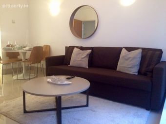 42 Malton House, IFSC, Dublin 1 - Image 5