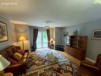 7 Bowling Court, Mallow, Mallow, Co. Cork - Image 2
