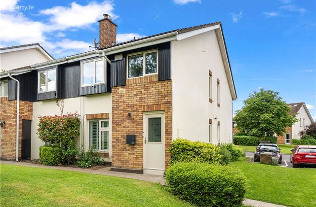 31 Rosemount Court, Blackrock, Co. Dublin, Blackrock, Co. Dublin - Click to view photos
