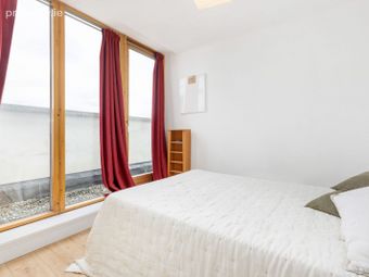 Apartment 61, Fitzwilliam Point, Irishtown, Dublin 4 - Image 5