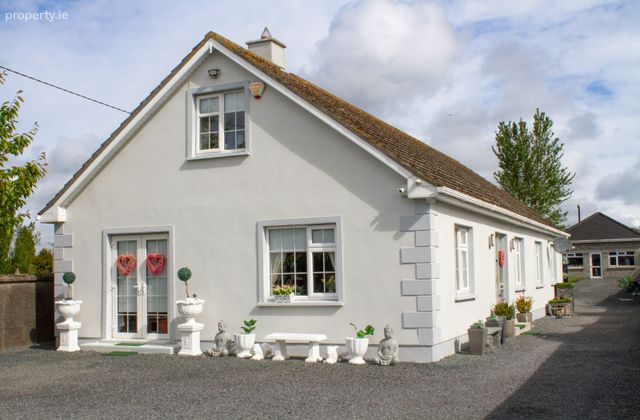 Brockville House, Nurney, Co. Kildare - Click to view photos