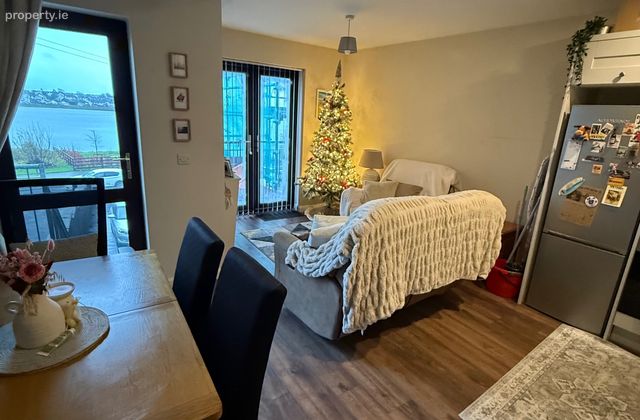 Apartment 2 , 98 College Road, Galway, Bohermore, Co. Galway - Click to view photos