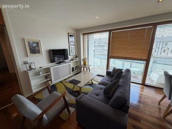 Apartment 60, Castle Way, Christchurch, Dublin 8 - Image 2