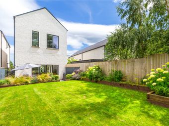 41 Sika Woods, Enniskerry, Co. Wicklow, Enniskerry, Co. Wicklow - Image 2