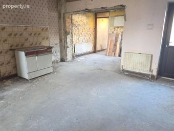 34 Saint Muredach's Terrace, Ballina, Co. Mayo - Image 3