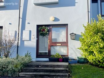 6 Carleton Village, Golf Links Road, Youghal, Co. Cork - Image 2