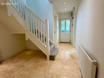 1 Malthouse Orchard, Castlebellingham, Co. Louth - Image 3