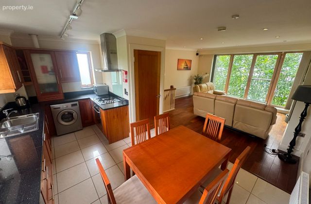Gentian Hill House, Gentian Hill, Salthill, Co. Galway - Click to view photos