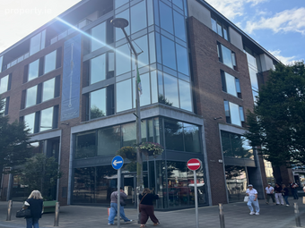 47 Thomas Street, Ennis Road, Co. Limerick