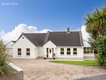 5 Quay View, Mullaghmore, Co. Sligo - Image 2