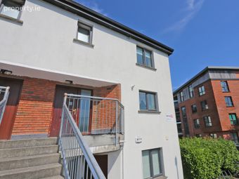 84 Bru Na Sionna, Shannon, Co Clare, Shannon, Co. Clare - Image 3