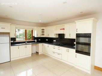 2 Ballyoughtragh Heights, Milltown, Co. Kerry - Image 4