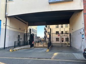 105d An Tsean Mhargadh, Greenlanes, Drogheda, Co. Louth - Image 2