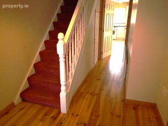 7 Carraig Donn, Ballycasey, Shannon, Co. Clare - Image 2