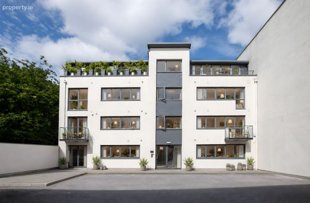 Apartment 56, 73 Leonard's Court, South Circular Road, Dublin 8 - Click to view photos
