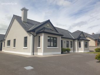4 Woodview Court, Roscommon Town, Co. Roscommon