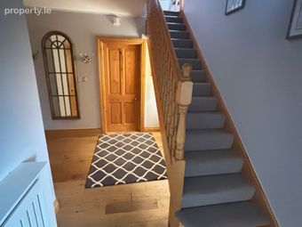 11 Renville Village, Oranmore, Co. Galway - Image 4