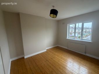 34 Moss Lane, Riverway, Douglas, Co. Cork - Image 4