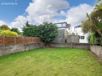 13 The Drive, Boden Park, Rathfarnham, Dublin 16 - Image 3