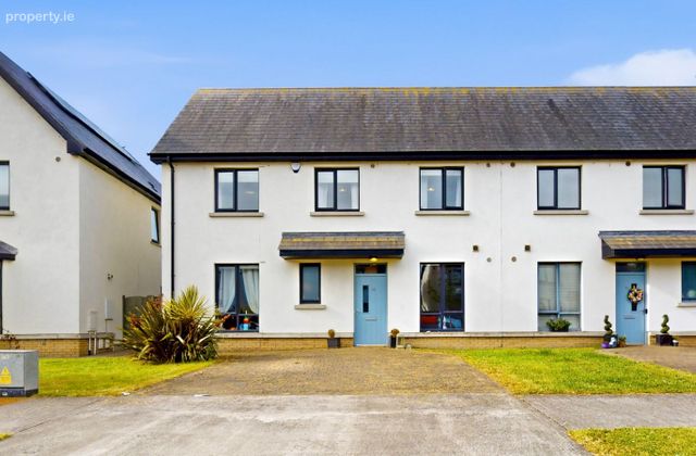 33 Kenure Gate, Rush, Co. Dublin - Click to view photos