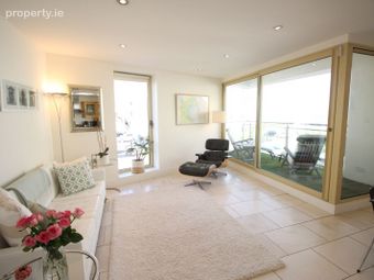 Apartment, Marine Cottage Mellifont Avenue, Dun Laoghaire, Co. Dublin - Image 3