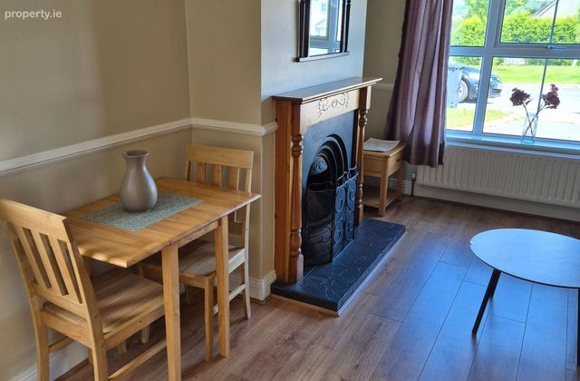 Glenpark, Mountain Top, Letterkenny, Co. Donegal - Click to view photos