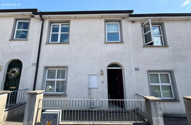 14 Westgate Court, Gravel Walk, Clonmel, Co. Tipperary, Clonmel, Co. Tipperary - Click to view photos