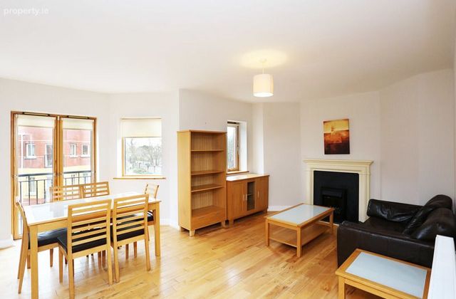 Apartment 10, Brent House, Redcourt Oaks, Dollymount, Dublin 3 - Click to view photos