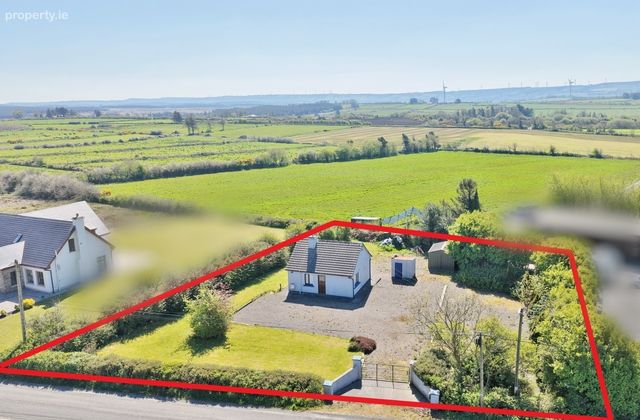 Aughrim, Moyvane, Co Kerry, Moyvane, Co. Kerry - Click to view photos