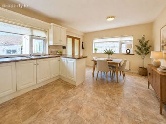 8 Archers Court, Kilkenny, Kilkenny, Co. Kilkenny - Image 4