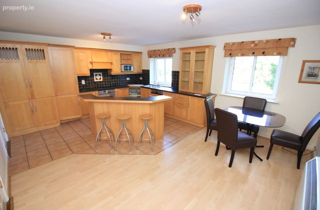 24 The Cloisters, Douglas, Co. Cork - Click to view photos
