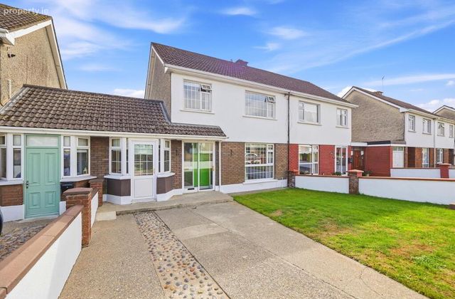 13 Ard Gaoithe Drive, Clonmel, Co. Tipperary, Clonmel, Co. Tipperary - Click to view photos