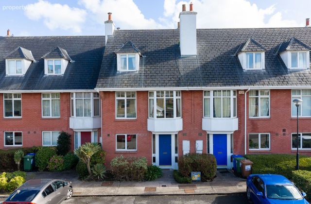 10 Douglas Close, Douglas, Co. Cork - Click to view photos