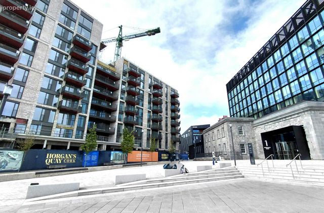 Crech, Cork City Centre, Co. Cork - Click to view photos