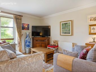 Apartment 44, Wingfield, Stepaside, Dublin 18 - Image 3
