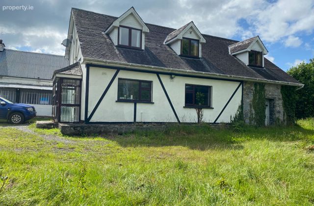 Ballygraigue Road, Nenagh, Nenagh, Co. Tipperary - Click to view photos