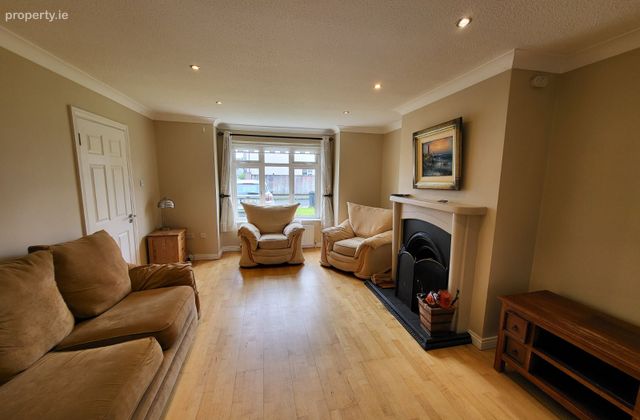 Caislean Oir, Athenry, Co. Galway - Click to view photos
