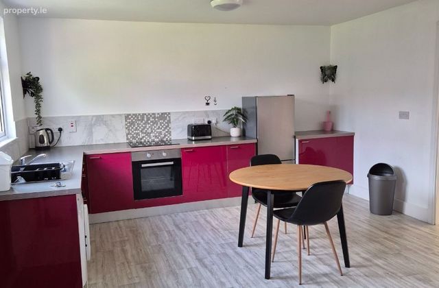 Moydrum, Athlone, Co. Westmeath, Athlone, Co. Westmeath - Click to view photos