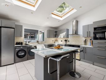58 Mountain View, Crinken Glen, Shankill, Dublin 18, Shankill, Dublin 18 - Image 3