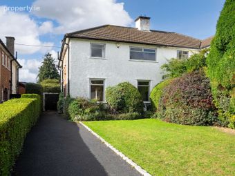 29 Glenomena Park, Booterstown, Co. Dublin - Image 2