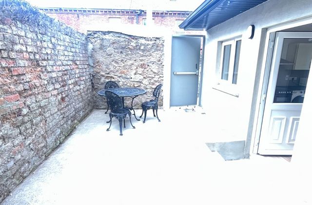 4 Brennan's Terrace, Strand Road, Bray, Co. Wicklow - Click to view photos