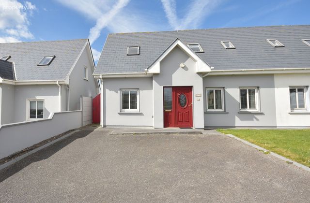 4 Dolphins View, Doon Road, Ballybunnion, Ballybunion, Co. Kerry - Click to view photos