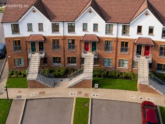 4 Bedroom Duplex, Cresent, Clonee, Co. Meath